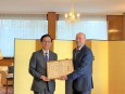 Председателят на БТПП бе отличен с почетна грамота на министъра на външните работи на Япония